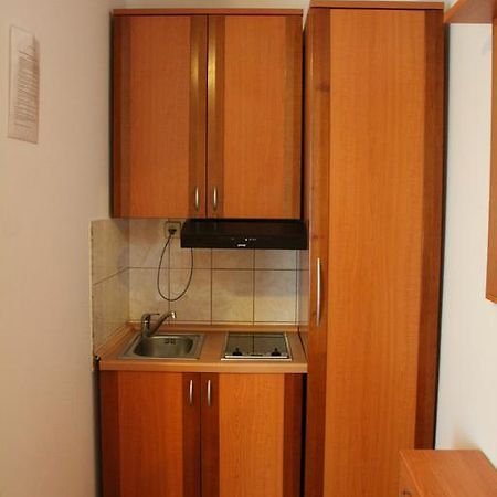 Apartments Tonimir Vodice Pokoj fotografie