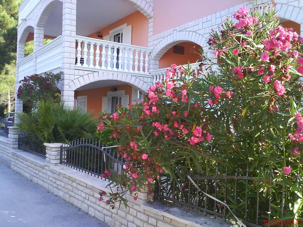 Apartments Tonimir Vodice Exteriér fotografie