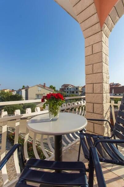 Apartments Tonimir Vodice Exteriér fotografie